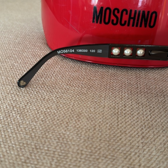 Authentic Moschino pearl trim black sunglasses. Gently used. - Picture 3 of 7